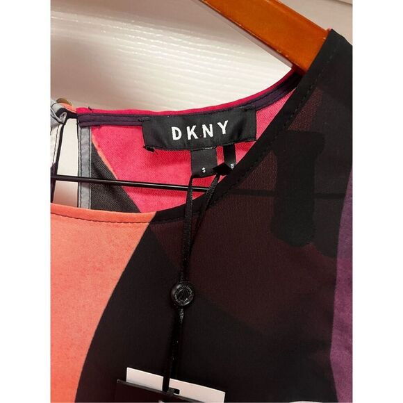 DKNY Pink Purple Black Abstract Roynded Hem Tank Too sz S NWT - Picture 3 of 7